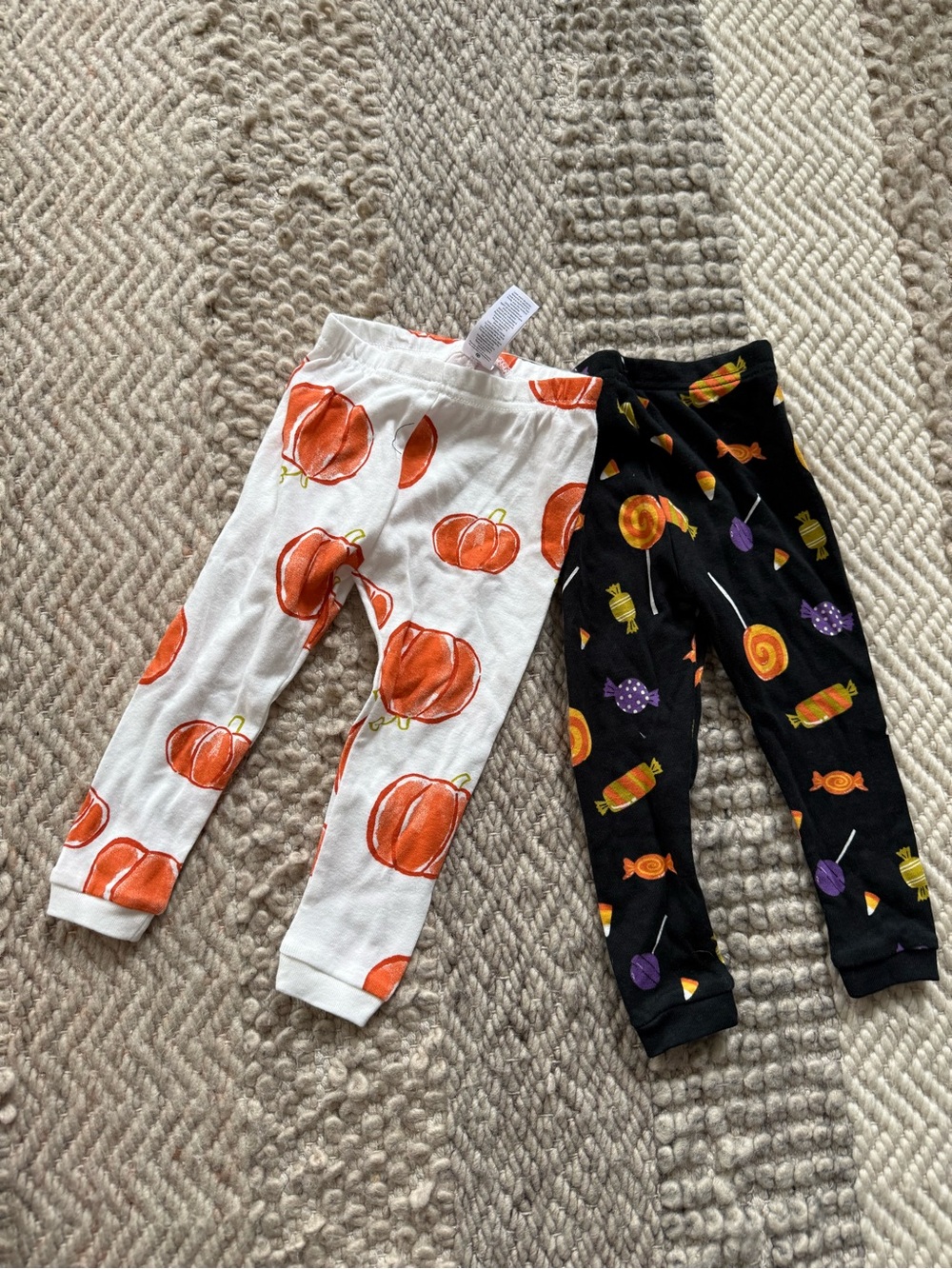 Carter's Pumpkin & Candy Print Pajama Leggings - White & Black 12 months unisex
